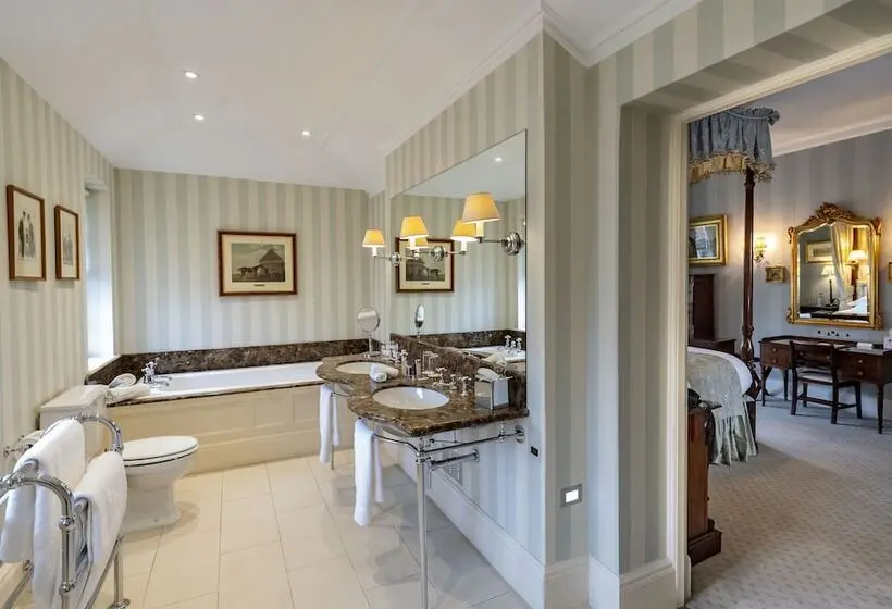 Sviitti, The Jockey Club Rooms
