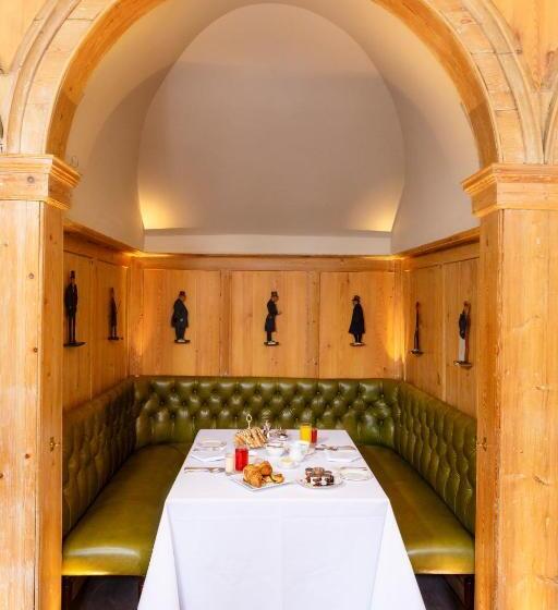 套房, The Jockey Club Rooms