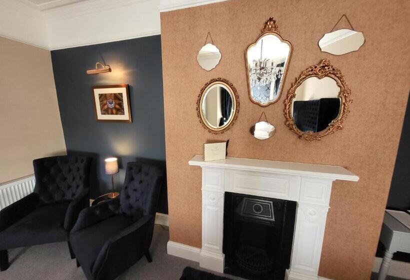 חדר משפחתי דלוקס, Belle Vue Guest House