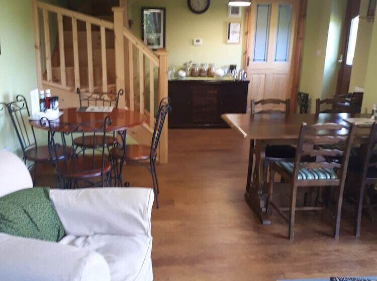 Семейный Номер Вид на Сад, Field View B&b