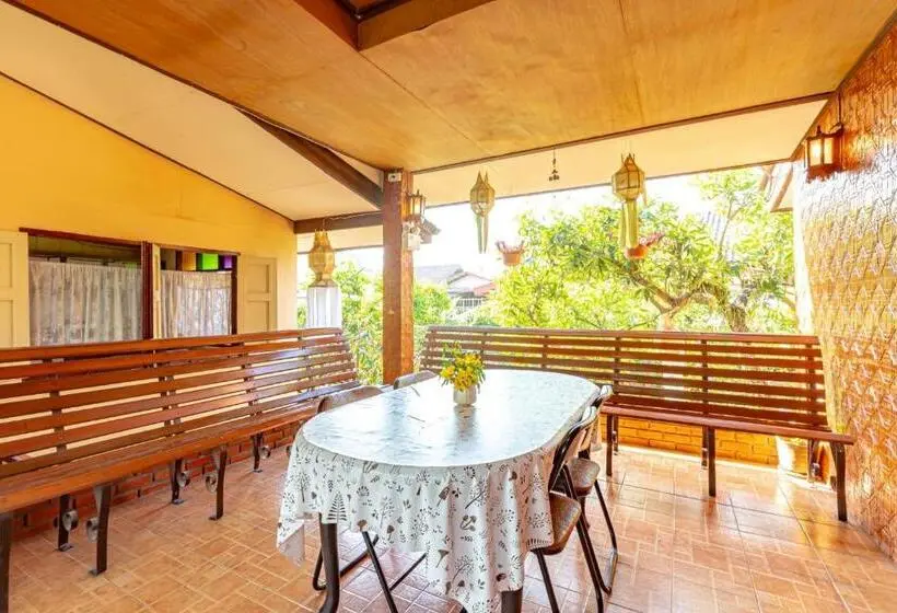 デラックストリプルルーム, Baan Maihorm Guesthouse