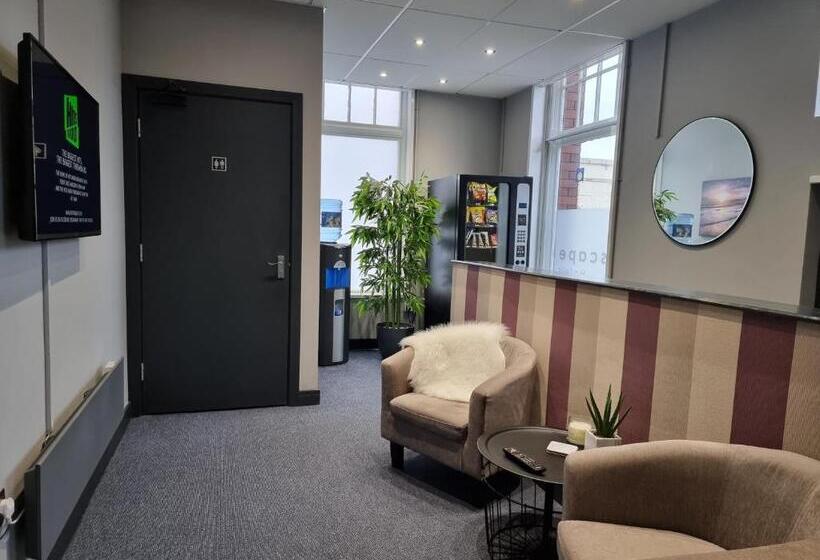 带大床的标准间, Escape