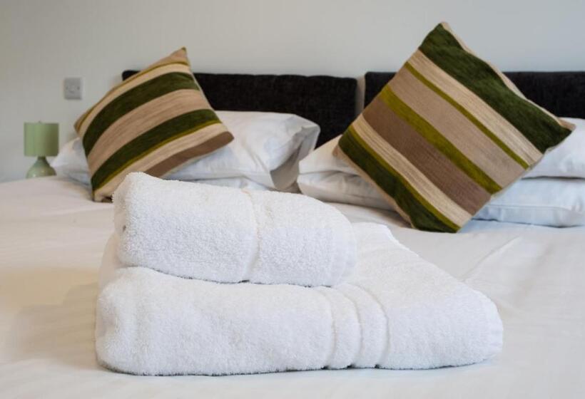 디럭스 4인 룸, The Windmill Inn