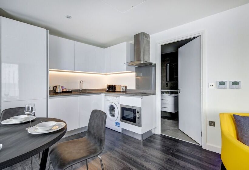 标准工作室, Dockside Apartments At Excel