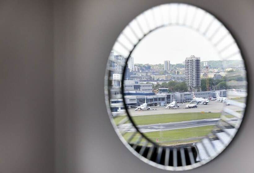 침실 1개 아파트, Dockside Apartments At Excel