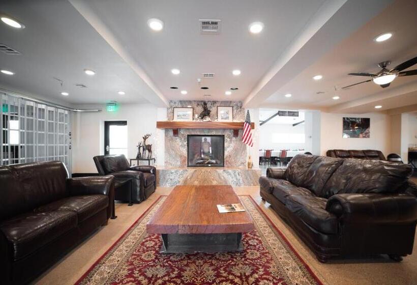 سوییت لوکس, Iron Springs Luxury Lodge & Spa