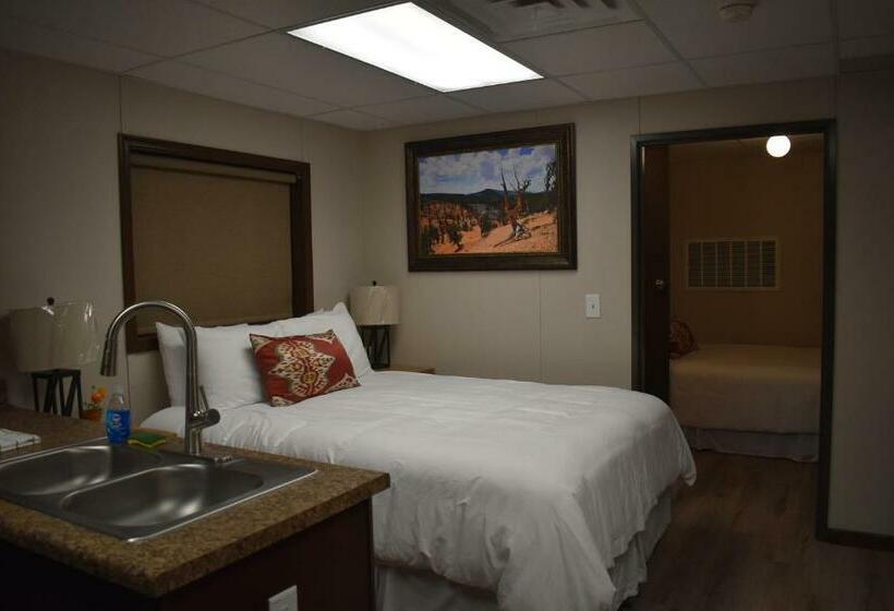 سوییت لوکس, Iron Springs Luxury Lodge & Spa