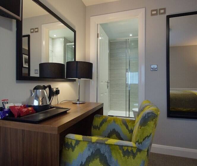 חדר דלוקס, New Park