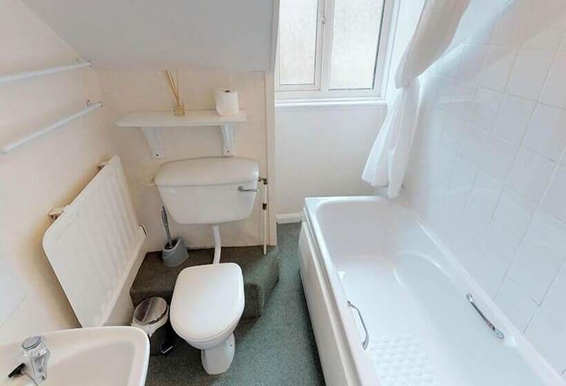 Standardrum, Ranscombe House