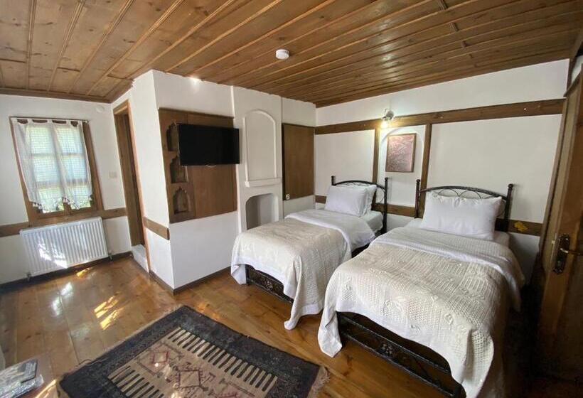 جناح, Ebrulu Konak   Special Class