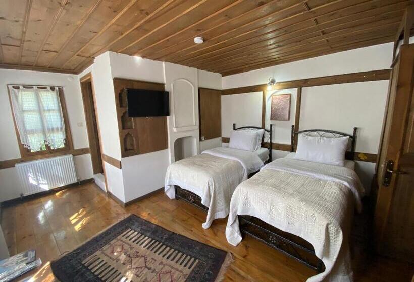 جناح, Ebrulu Konak   Special Class