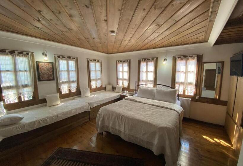 جناح, Ebrulu Konak   Special Class