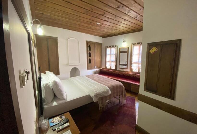 جناح, Ebrulu Konak   Special Class