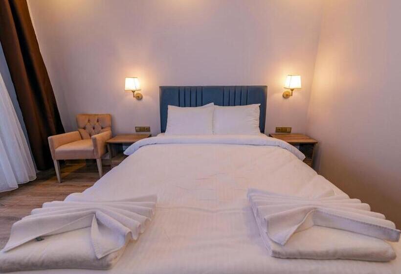 اتاق استاندارد, Işil Park