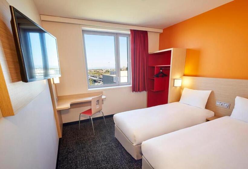 스탠다드 룸, Premiere Classe Clermont Ferrand Centre