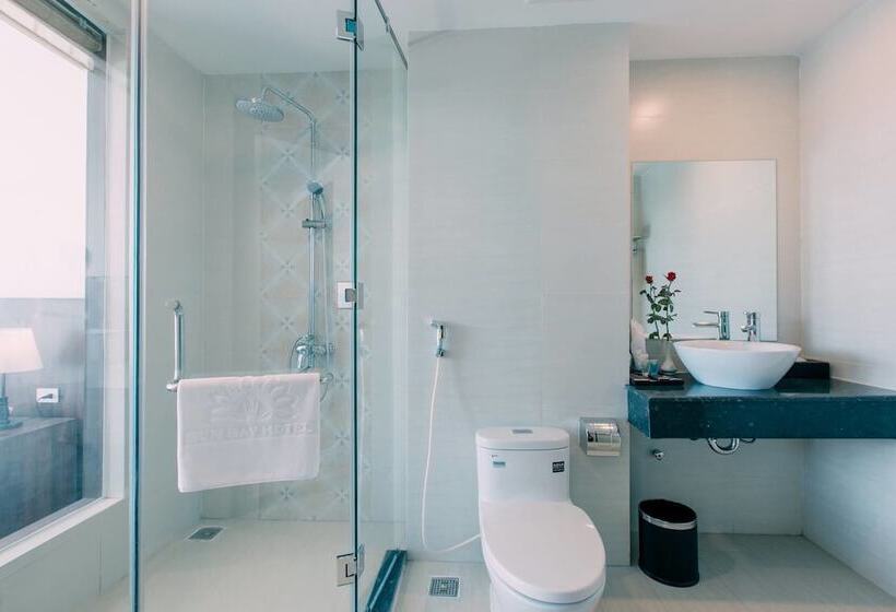 اتاق لوکس, Sun Bay