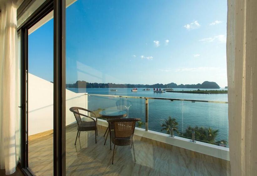 اتاق لوکس, Sun Bay