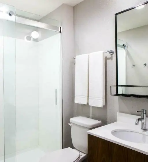 スタンダード４人部屋, Uptown Suites Extended Stay Denver Co  Westminster