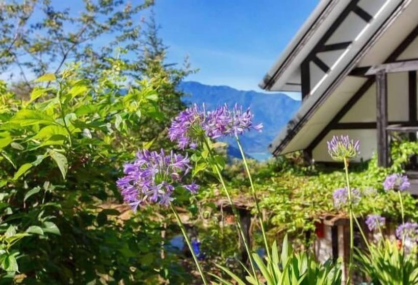 اتاق استاندارد چهار تخته, Tzu Hsin Garden