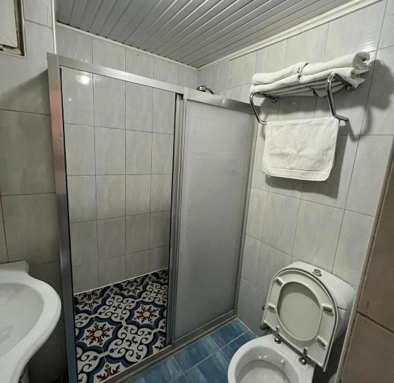 اتاق استاندارد سه نفره, Bayındır Palme