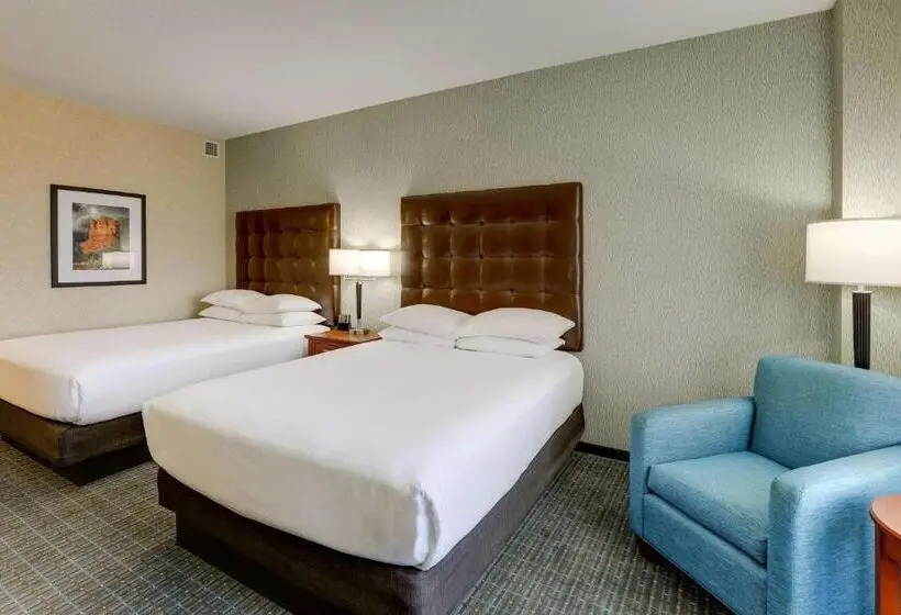 Deluxe-huone, Drury Inn & Suites Phoenix Chandler Fashion Center