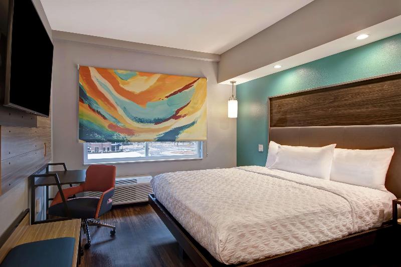 Standard Room King Size Bed