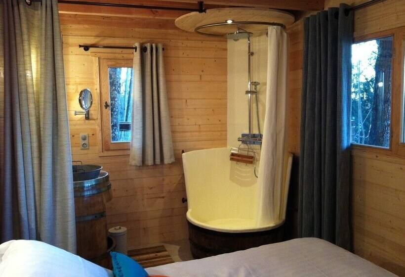 침실 1개 주택, Chateau De Courtebotte