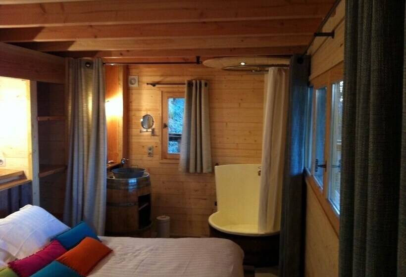 침실 1개 주택, Chateau De Courtebotte