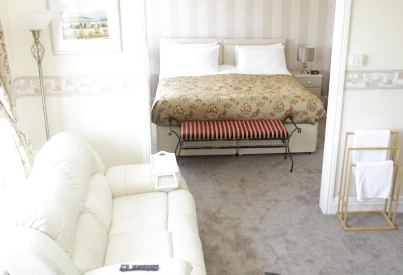 اتاق لوکس, Clifton Villa Guest House