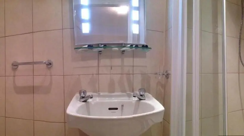 Classic-huone King-vuode, Clifton Villa Guest House
