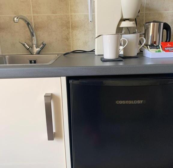 اتاق لوکس, Clifton Villa Guest House