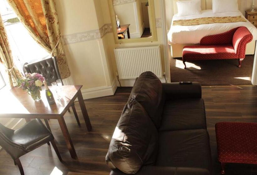 سوییت, Clifton Villa Guest House