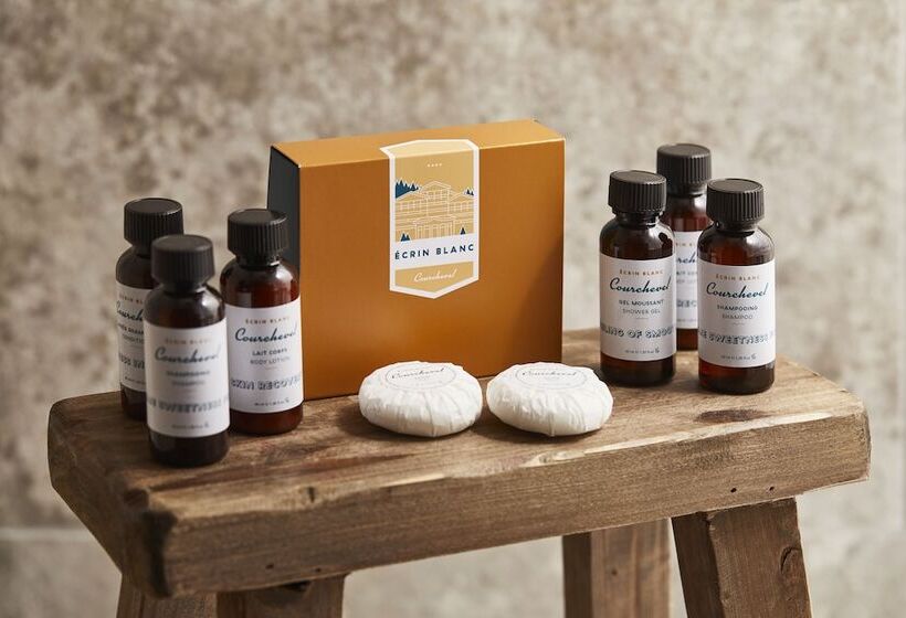 סוויטה משפחתית, Ecrin Blanc Resort Courchevel   Aquapark