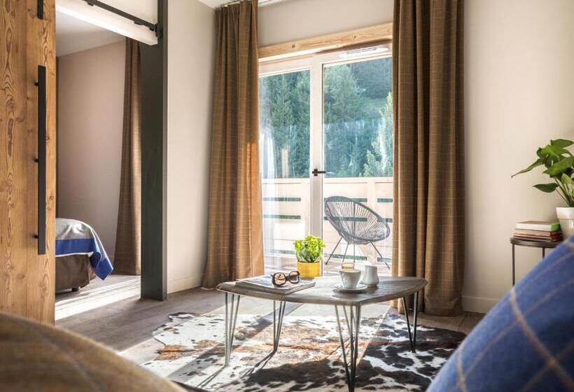 סוויטת סופריור, Ecrin Blanc Resort Courchevel   Aquapark