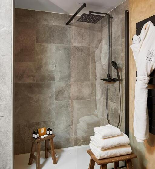 סוויטה, Ecrin Blanc Resort Courchevel   Aquapark