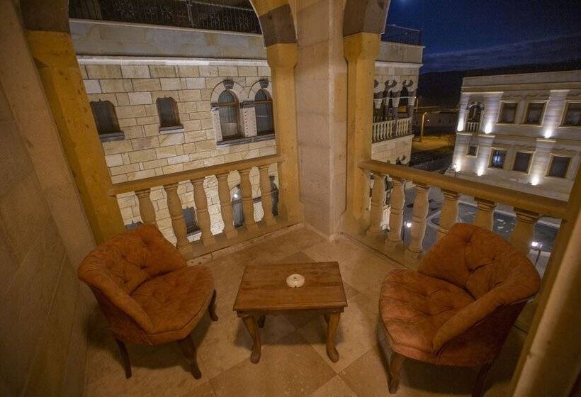 غرفة قياسية, Goreme Reva