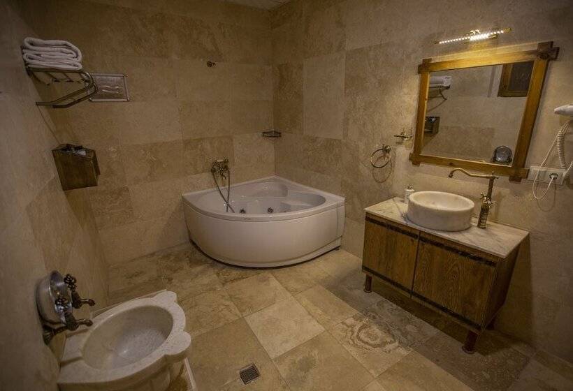 اتاق لوکس, Goreme Reva