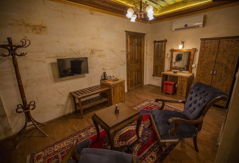 غرفة قياسية, Goreme Reva