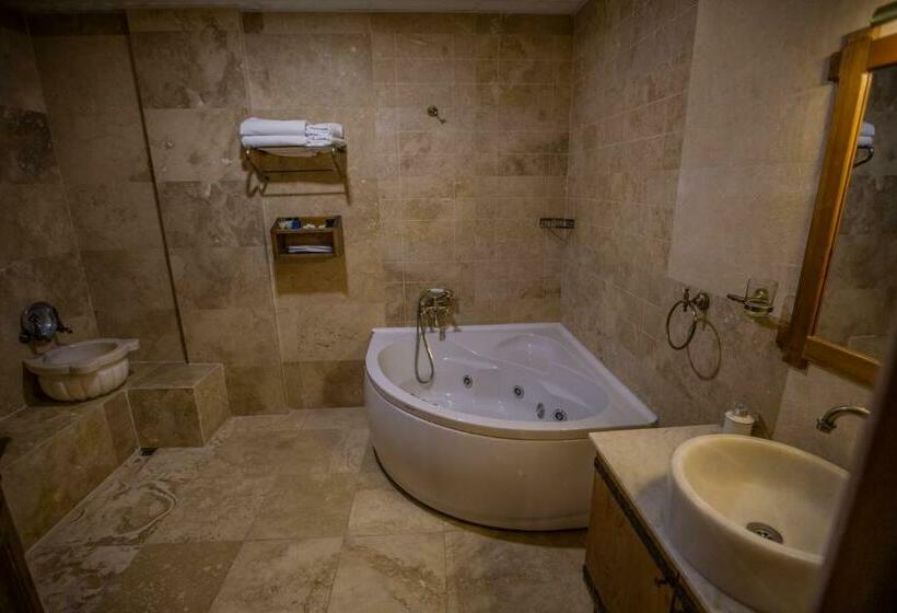 غرفة قياسية مزوَّدة بتراس, Goreme Reva