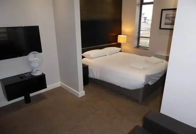 Family Room, Hatfield Lodge