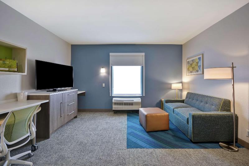 מיטת קינג בסוויטה, Home2 Suites By Hilton Dayton South