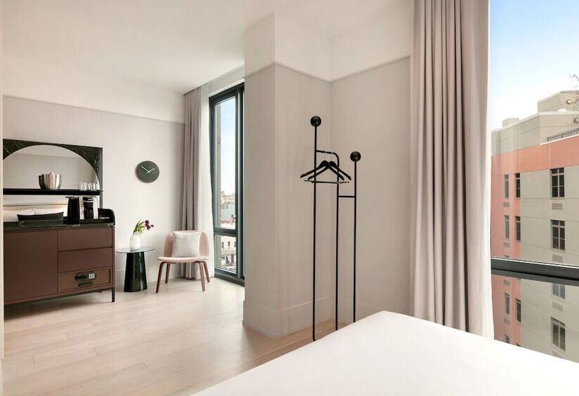 Номер Стандарт, Indigo Williamsburg Brooklyn, An Ihg