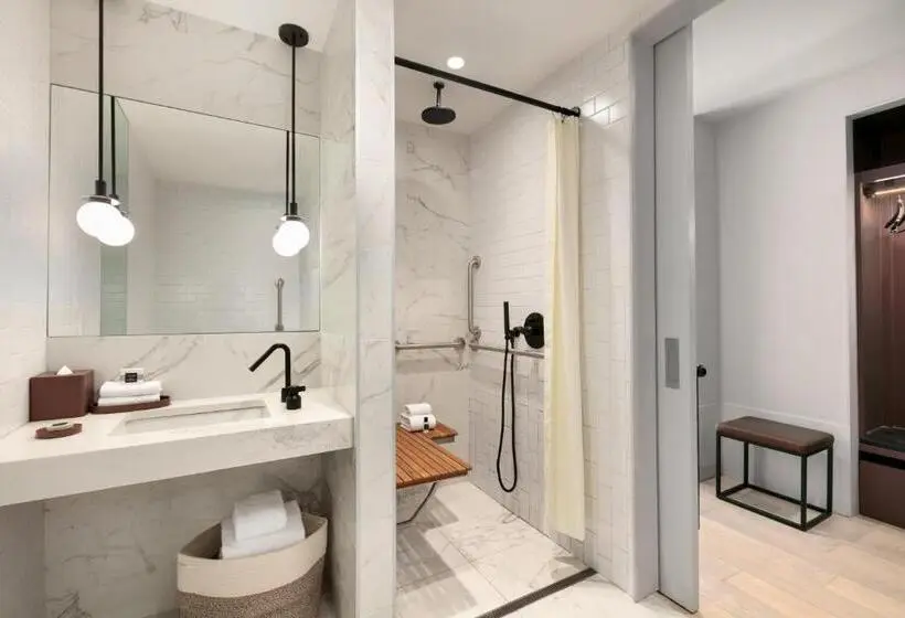 身障者適用スタンダードルーム, Indigo Williamsburg Brooklyn, An Ihg