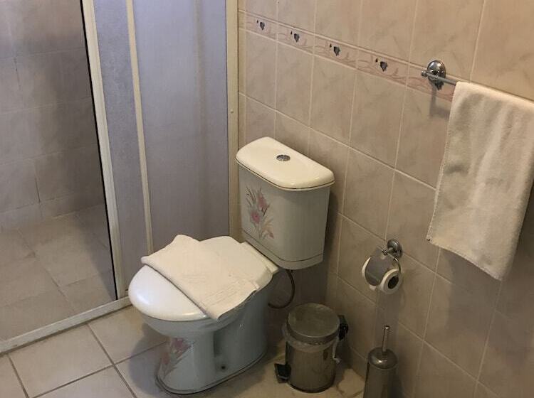 اتاق استاندارد, Kemal Stone House