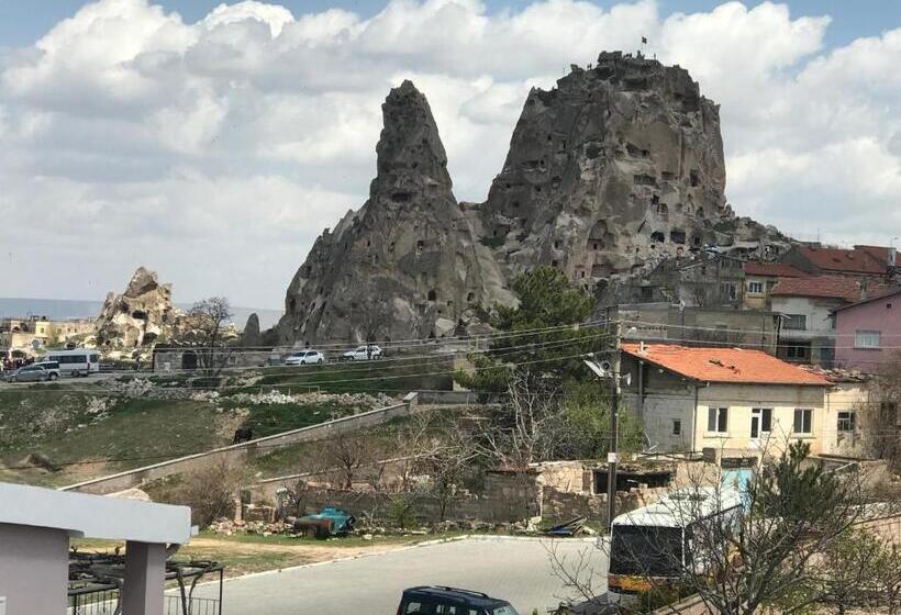 سوییت لوکس, Kemal Stone House