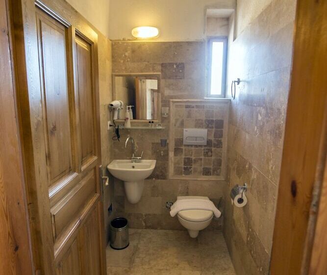 スタンダードトリプルルーム, Kookaburra