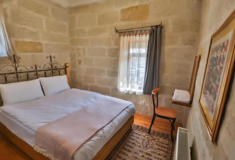 スタンダードルーム, Kookaburra