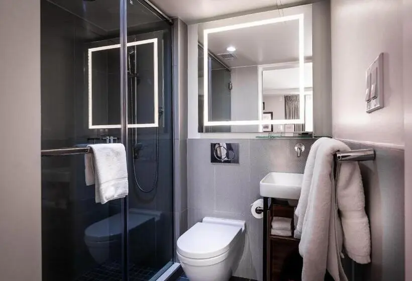 اتاق استاندارد با تخت بزرگ, La Quinta by Wyndham Time Square South