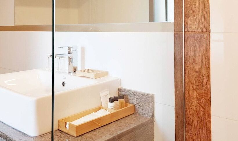 Superior Room, Matana