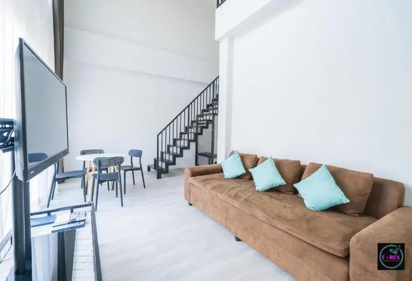 سوئیت جونیور با چشمانداز باغ, T Rex Buriram Boutique Hotel New Hotel In Buriram